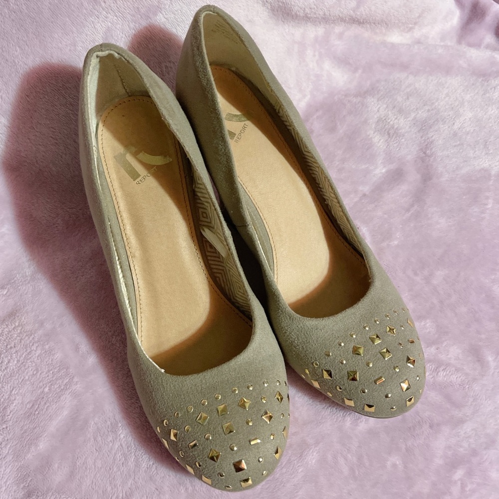 Report Taupe Suede Gold Studded Wedge Pumps - Picture 2 of 11